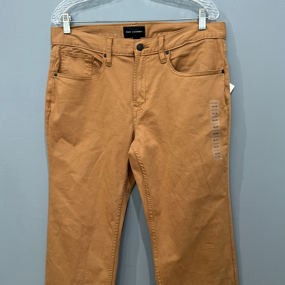 Free Assembly Men's Mid Rise Modern Straight Compact Twill Jeans - Picture 6 of 14